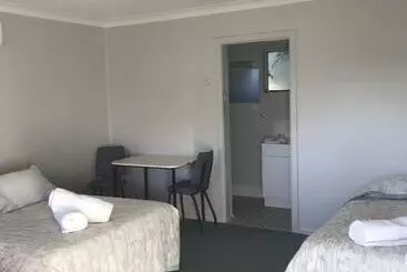 Kootingal Landview Motel