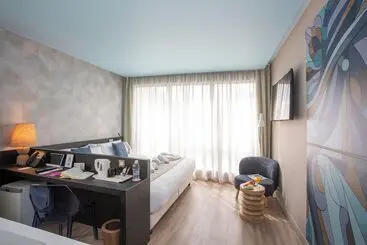 Hotel Casual Kubic Athens