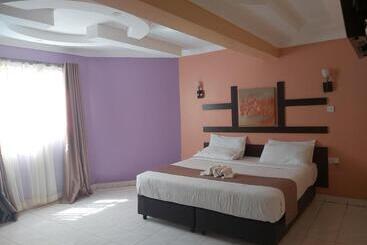 Hotell Sahara Gardens Bomet