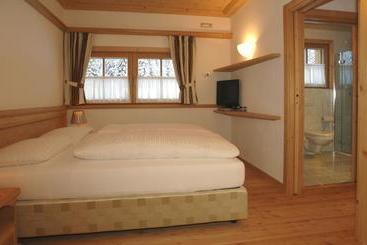 فندق Residence Sas De Pelf