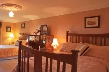 Bed and Breakfast Cavangarden House