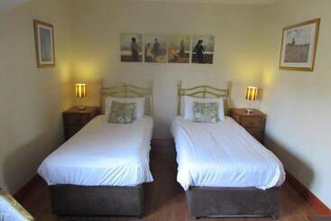 צימר Dungimmon House