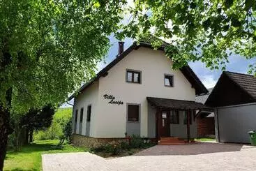 هتل Villa Lucija
