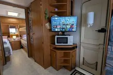 Mikael S Bed & Spa