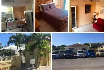 هتل Leslie's Estates