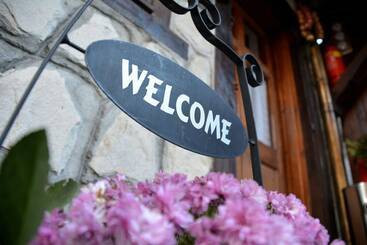 Hotell Trenchova Guest House