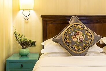 Wuyang Boutique Hotel   Hefang Street