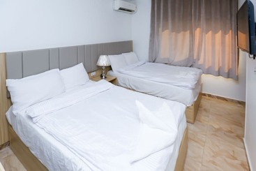 هتل Makadi Pyramids View