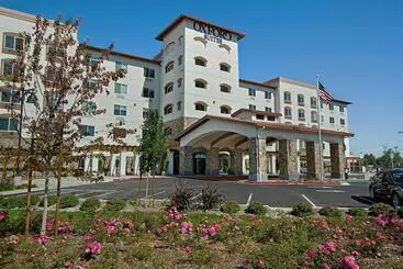 Hotelli Oxford Suites Sonoma Rohnert Park