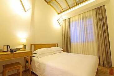 Hotel Ramada Encore By Wyndham Shanghai Pudong Airport