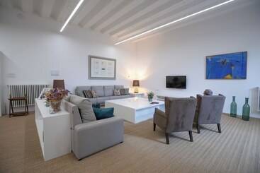 בית מלון כפרי Hospederia Seminario Conciliar De San Julián