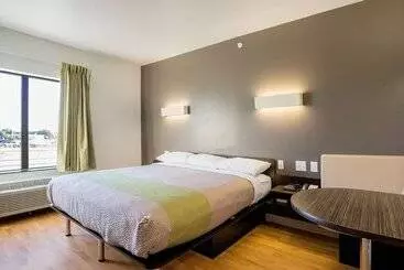 Hotel Studio 6buda, Tx