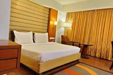 Avalon Hotel & Banquets