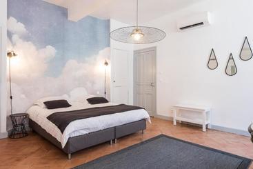 هتل B&b Les Chambres D Aimé
