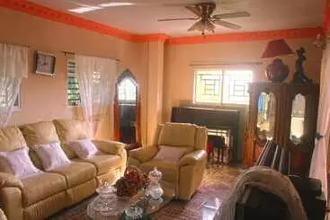 هتل Marcie Guesthouse Hôtel And Restaurant