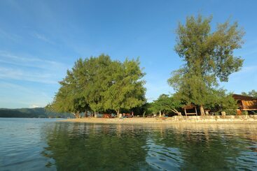 ホテル Nirvana Gili Sudak