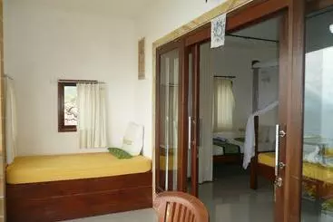 Otel Paradise Bungalows