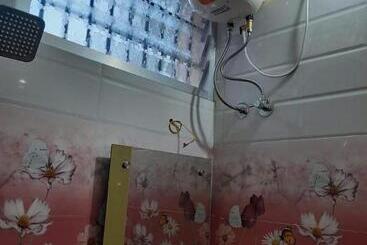 Hotel Raghavi Tourist Home