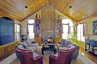 Hotell The Pines At Tuttle Crossing