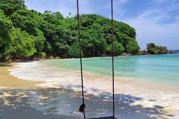 هتل All Nations Guest House