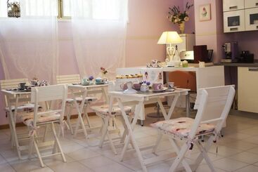 هتل B&b Santa Sofia