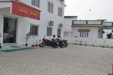 هتل Joshi