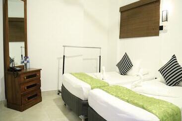 Hotel Kandy City Rooms & Hostel