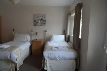 Hotelli Mendip Spring Golf And Country Club