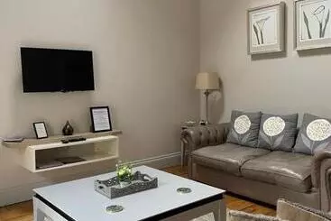 The Lawrance Luxury Aparthotel Harrogate