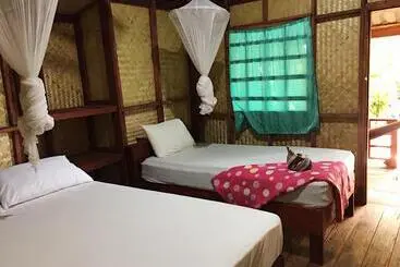 Resort Hutyee Boat Bungalow