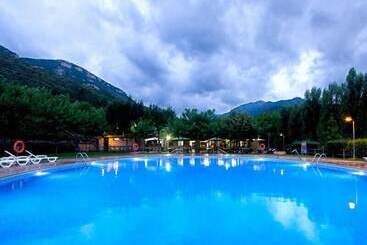 Bangalô Bassegoda Park Campsite