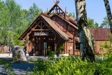 Otel La Cite Suspendue