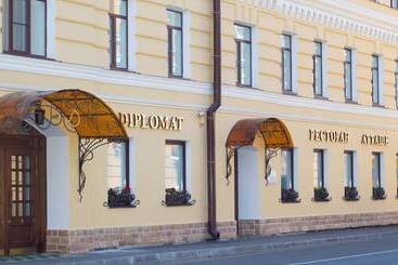 בית מלון כפרי Diplomat