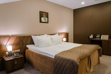 בית מלון כפרי Diplomat