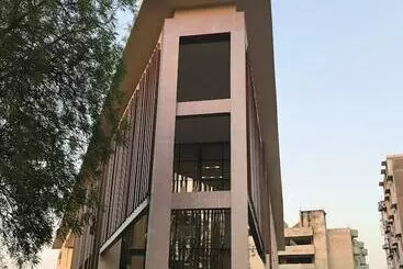 Hotel Heaven View Clarks Inn