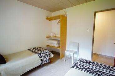 בית מלון כפרי Amigo Del Mundo