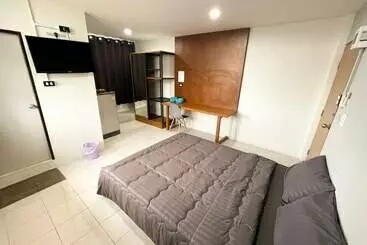 هتل Sadudee Mansion