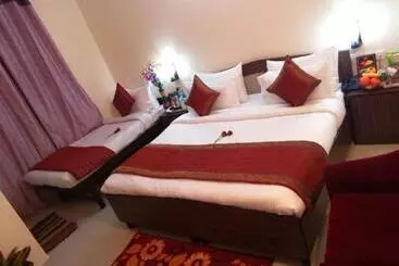 Hotel Luck Residency