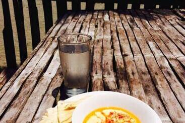 בית מלון כפרי Old Parola Seaside Inn