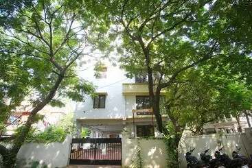 Hotel OYO 10130 Felicity INN Nungambakkam