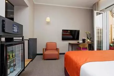 هتل Relais Vittoria Colonna