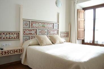 Отель Hostal Santa María De úbeda