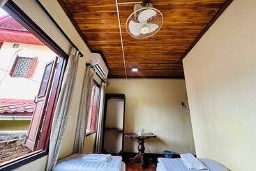 Hotell Silikhane Guest House