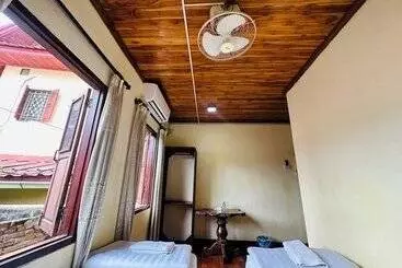 ホテル Silikhane Guest House