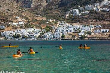 בית מלון כפרי Aegeon Pension