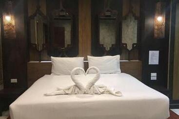 בית מלון כפרי Jj Bungalow