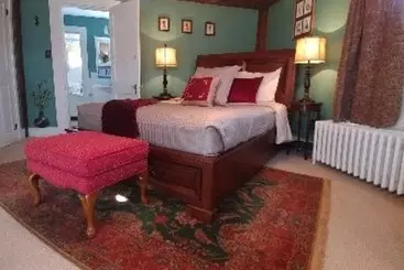 Aamiaismajoitus (B&B) 2 River Road Inn Cottages