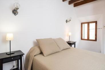 آپارتمانهای توریستها Ca N Mayol