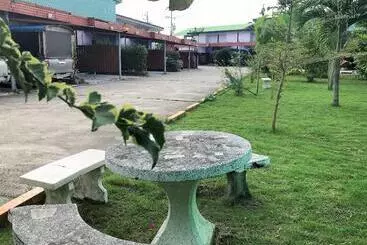 ホテル D View
