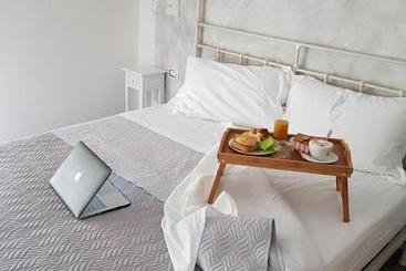 Отель Terry's House